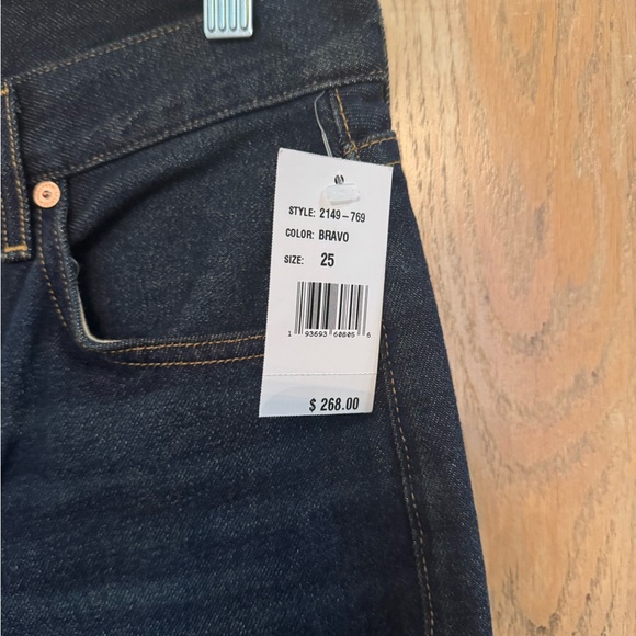 Citizens of Humanity Miro Relaxed Jean in Bravo - Picture 6 of 11